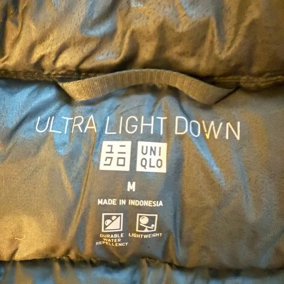 Uniqlo Ultra Light Down Vest - Picture 2 of 5